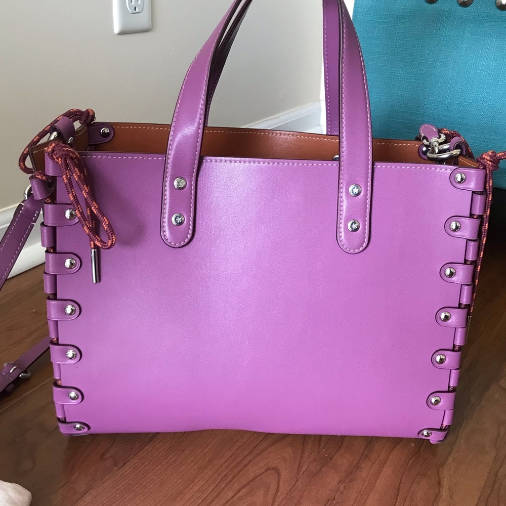 Coach Coachtopia Re-Laceable Reversible Crossbody Tote Purse, Lilac Berry - Picture 7 of 16